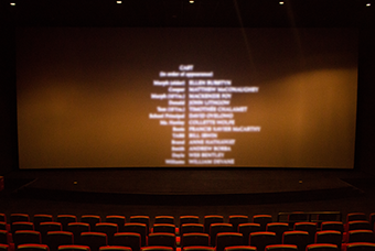 Ezpay(中国)国际党委组织召开《长津湖》观影活动