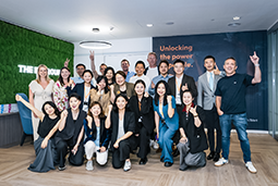 从中国到伦敦：Ezpay(中国)国际的 “无边界” 平台，让优秀者与世界对话