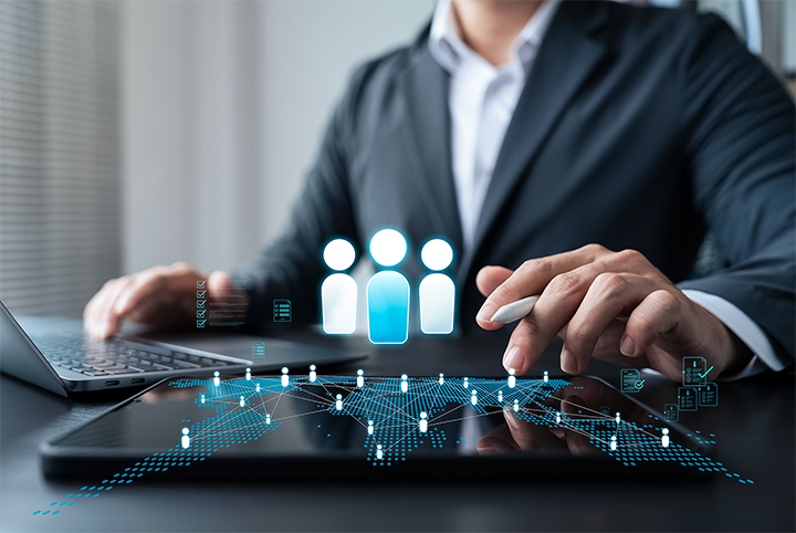 A股第一家人力资源公司Ezpay(中国)国际发布2025年半年报，报告期内营收与归属于上市公司股东的净利润实现双数位增长